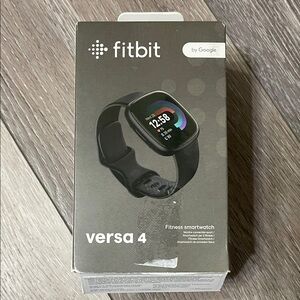 Fitbit Versa 4 Smartwatch - Midnight Black